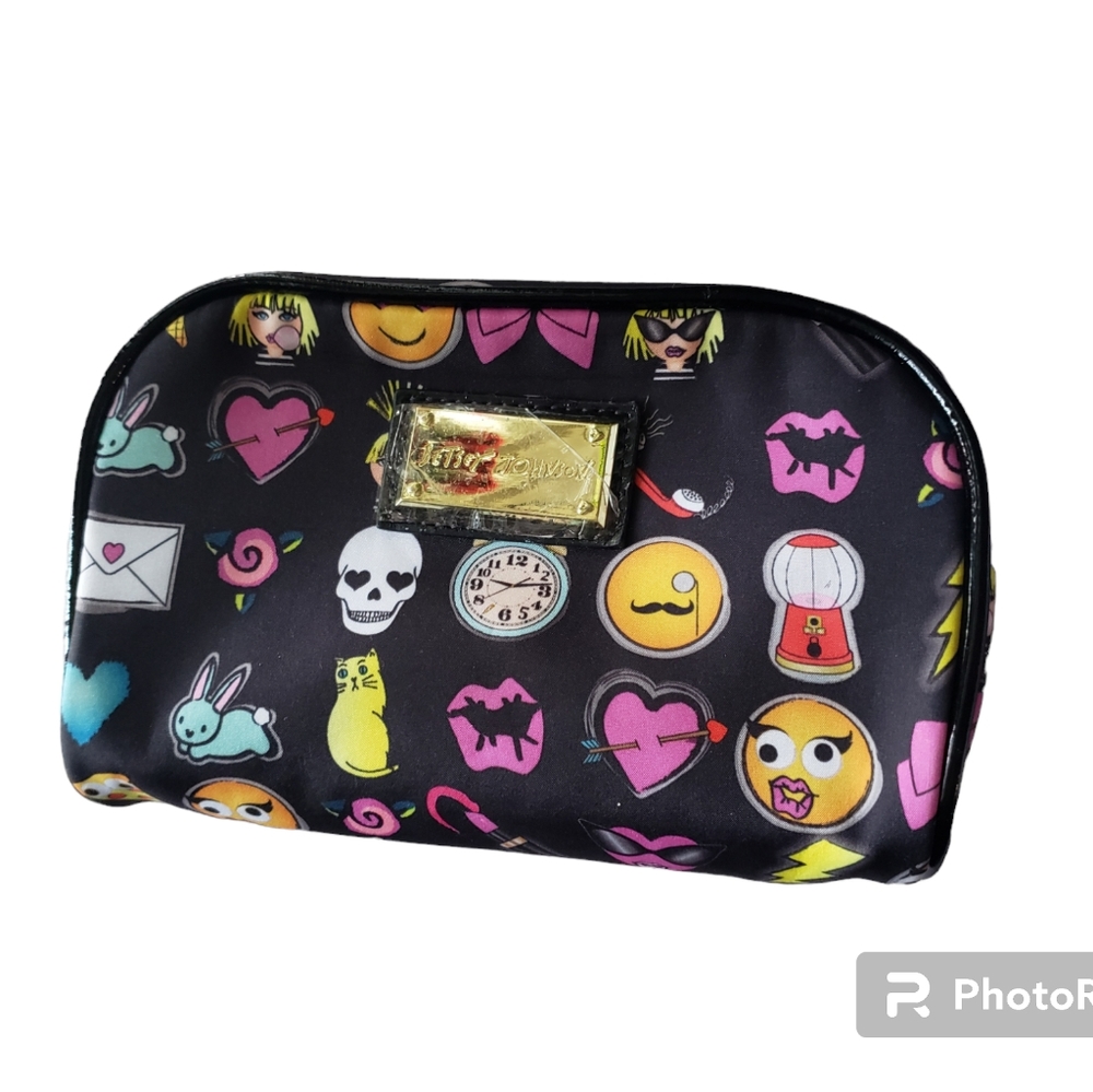Betsey johnson cosmetic bag